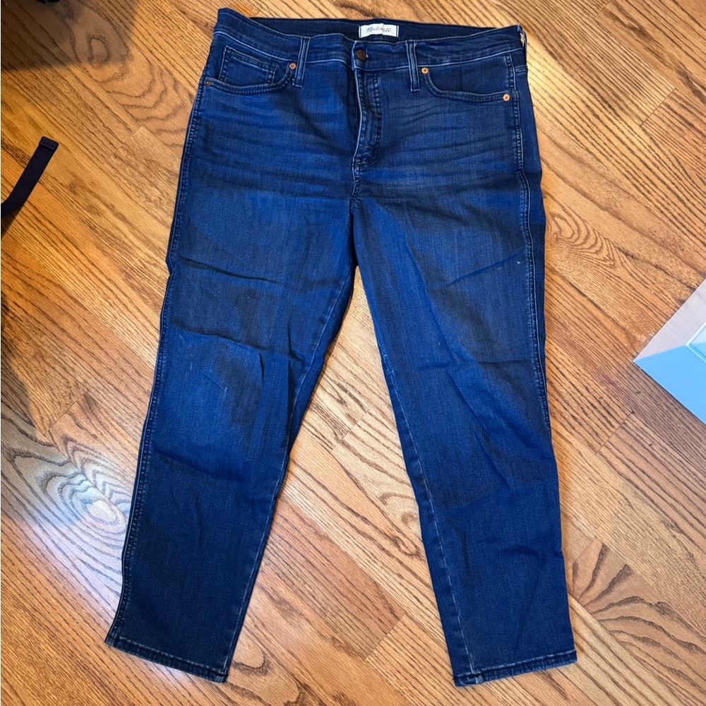 Madewell Women's Straight Leg Jeans in Dark Blue